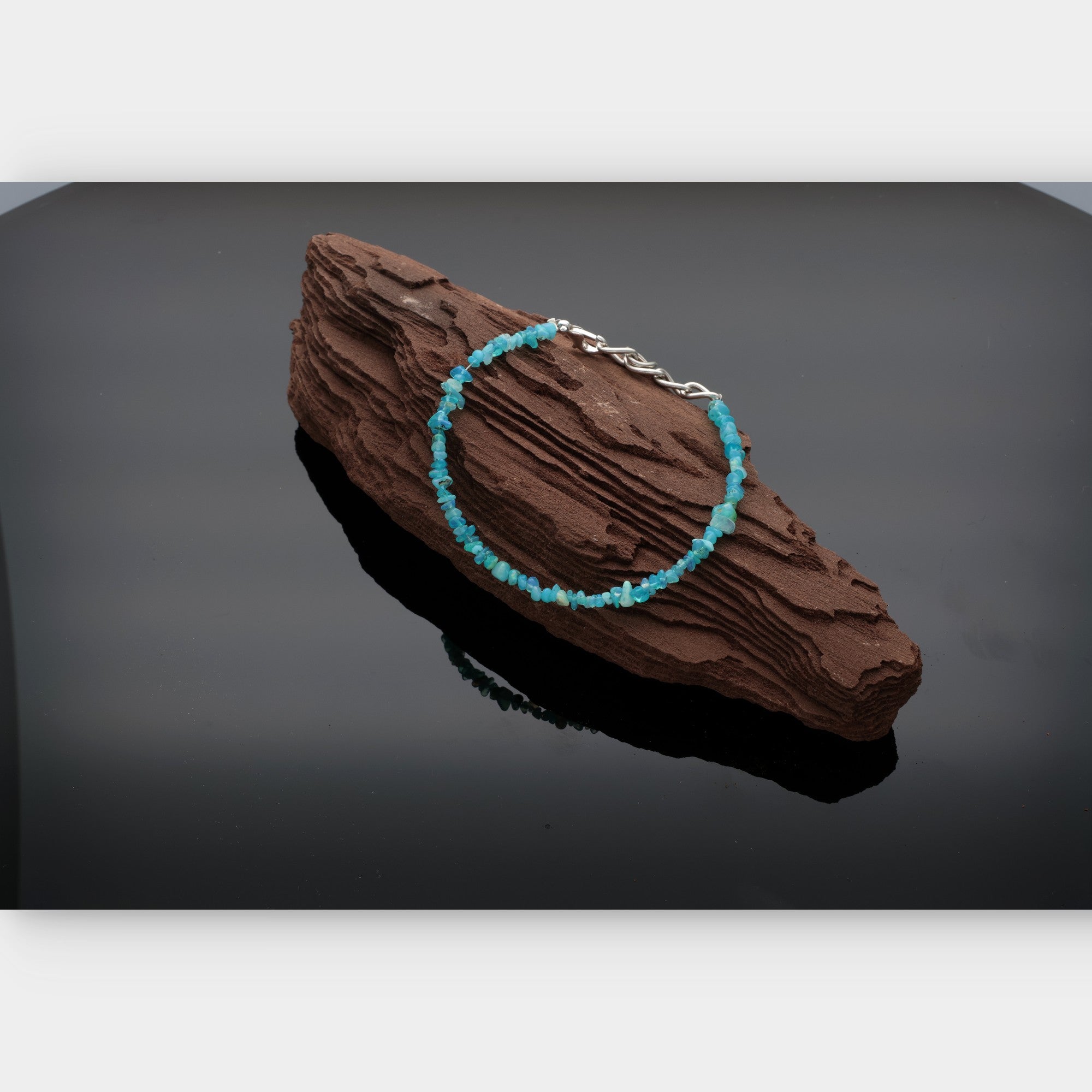 Einzigartige Opal-Armbänder