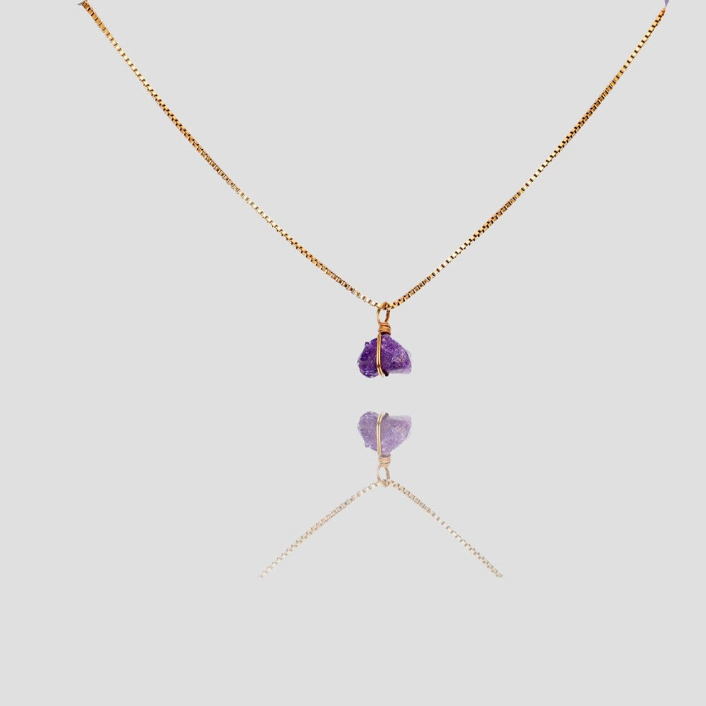 Kette mit Naturstein Anhänger – Handgemachte Edelstein Halskette in Goldoptik | Spiritueller Kristallschmuck