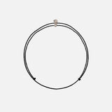 Mantra Armband Höheres Selbst auf weißem Hintergrund – Elegantes spirituelles Armband für innere Ruhe.