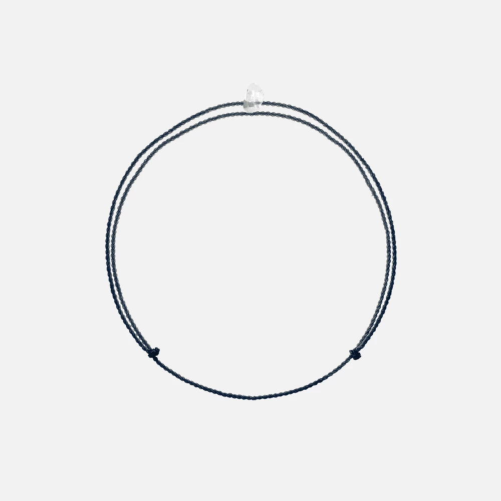Wunsch Kristall Armband mit weißem Hintergrund – elegantes und minimalistisches Design.