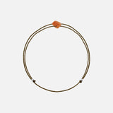 Skorpion Sternzeichen Armband – Elegantes Armband mit Skorpion-Symbol auf weißem Hintergrund
